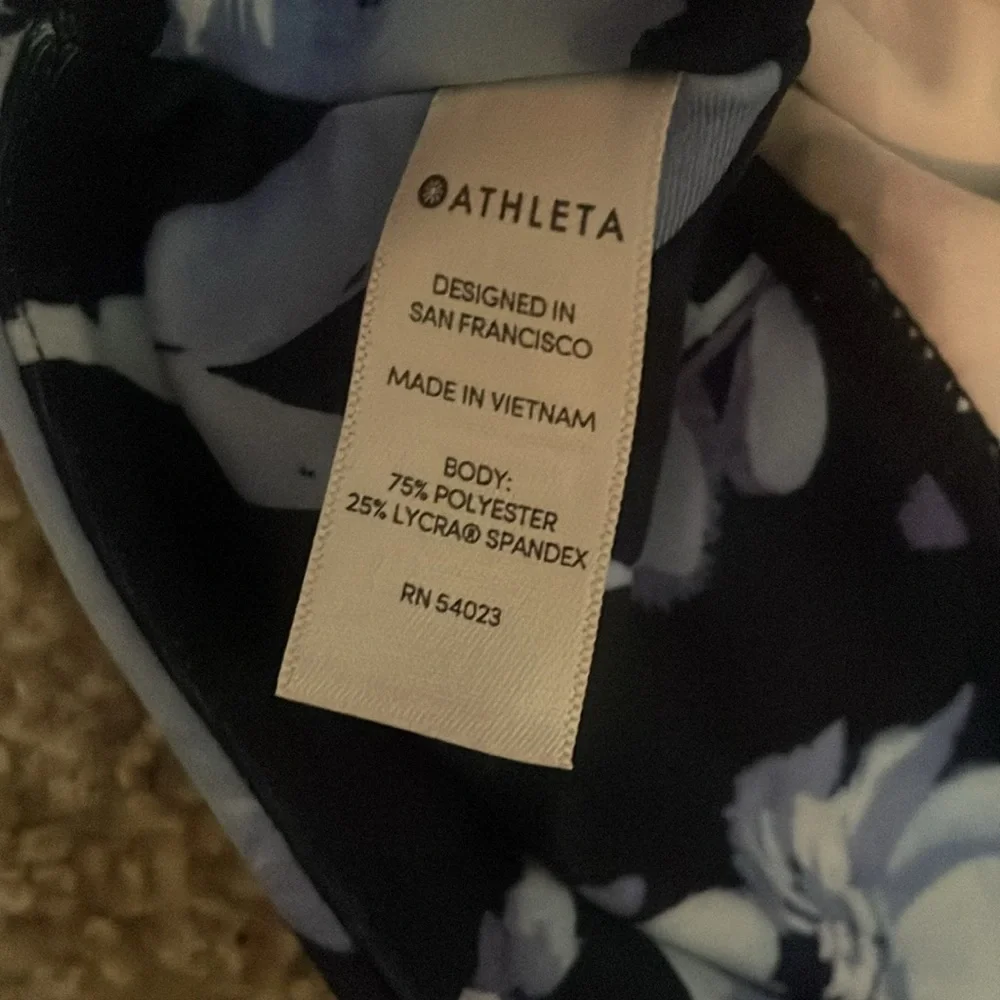 Athleta Floral Leggings
